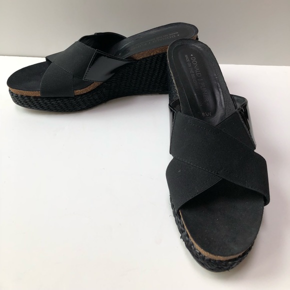 Donald J Pliner Wedges - Picture 6 of 7